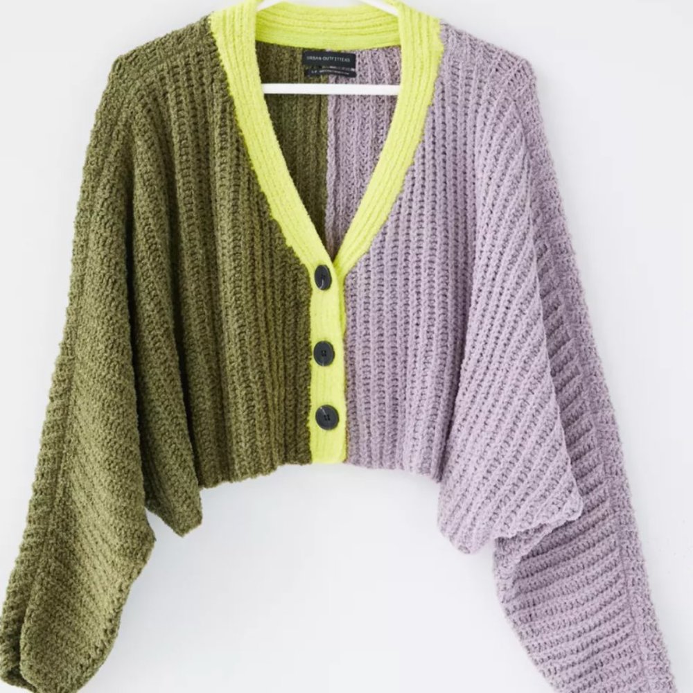 UO Ashlyn Batwing Cropped Cardigan